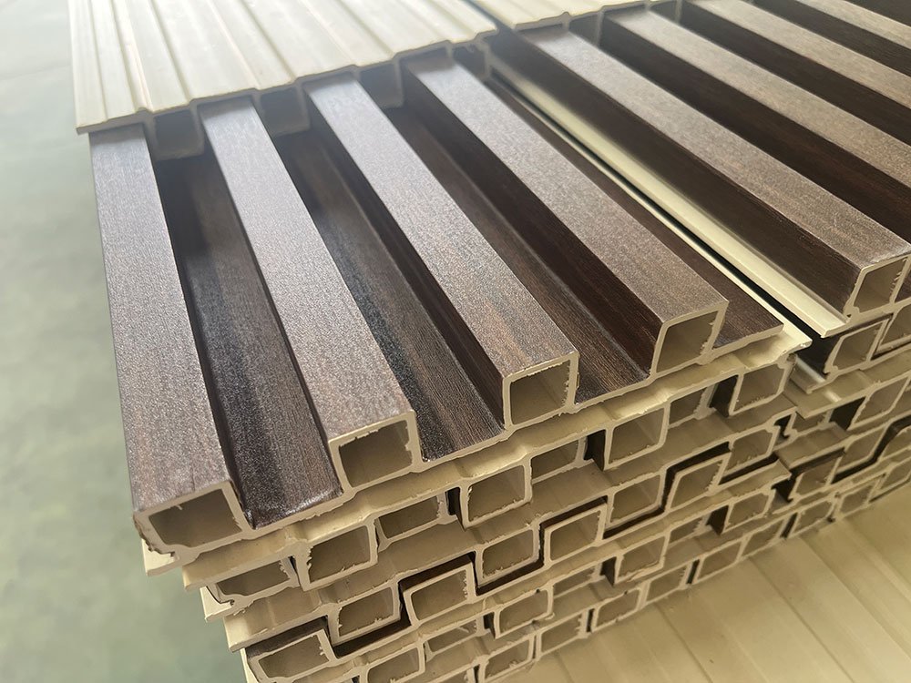 Pre-Packaging Quality Inspection of WPC Wall Panels
