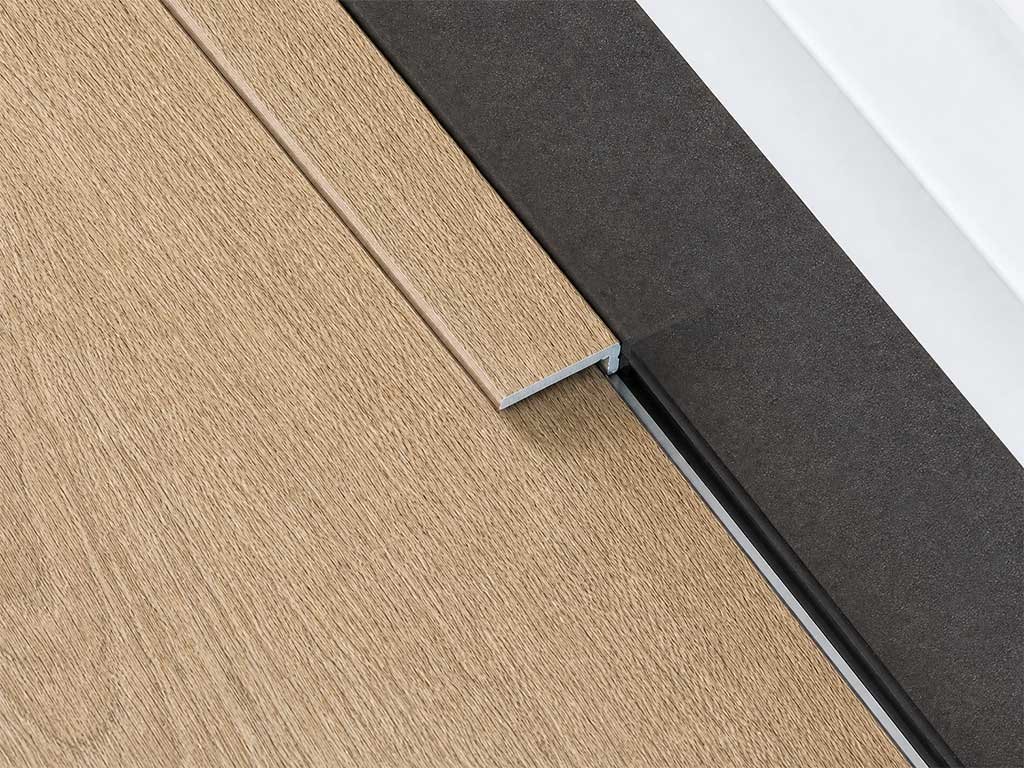 SPC L-Shaped Edge Trim