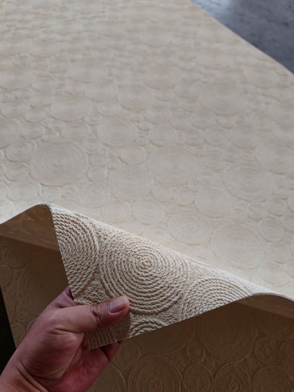 Custom Rope-Loop Pattern MCM Soft Stone